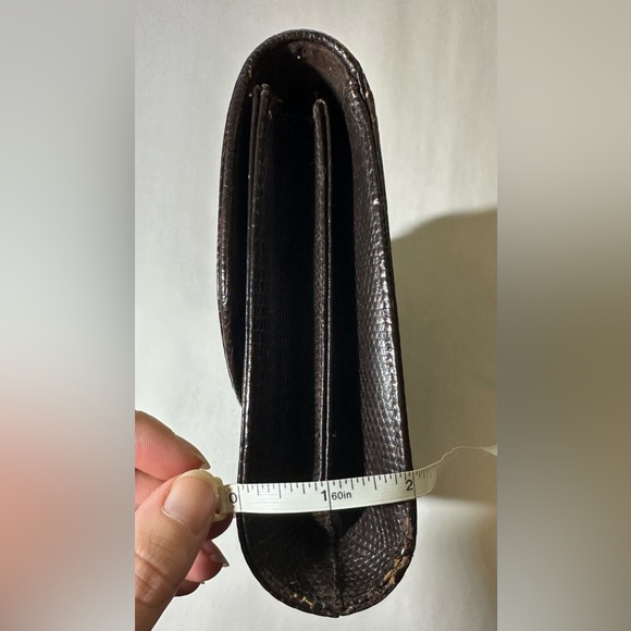 Rare Vintage Gucci Lizard Clutch in Dark Brown - Picture 11 of 13